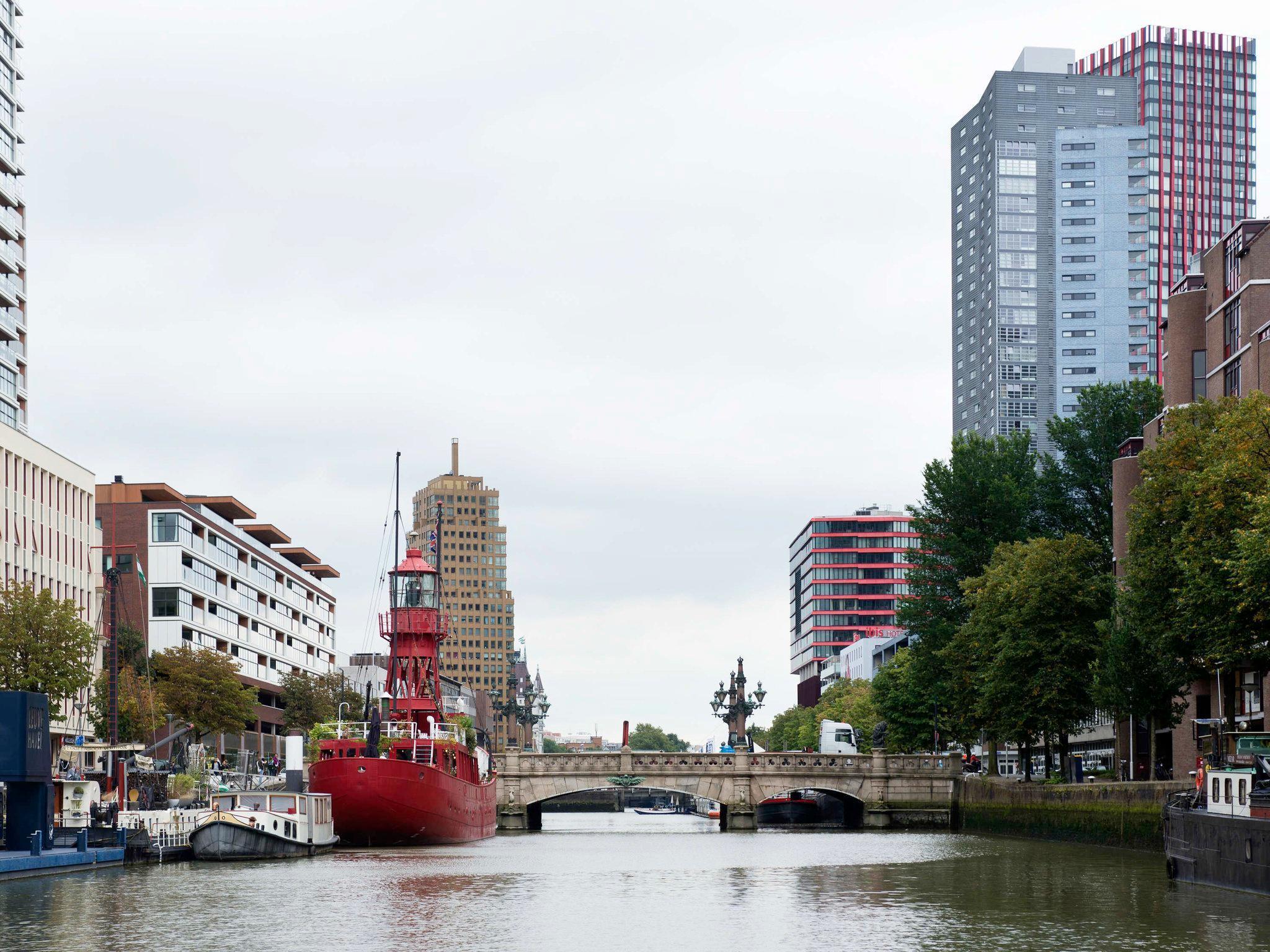 Ibis Rotterdam City Centre Esterno foto