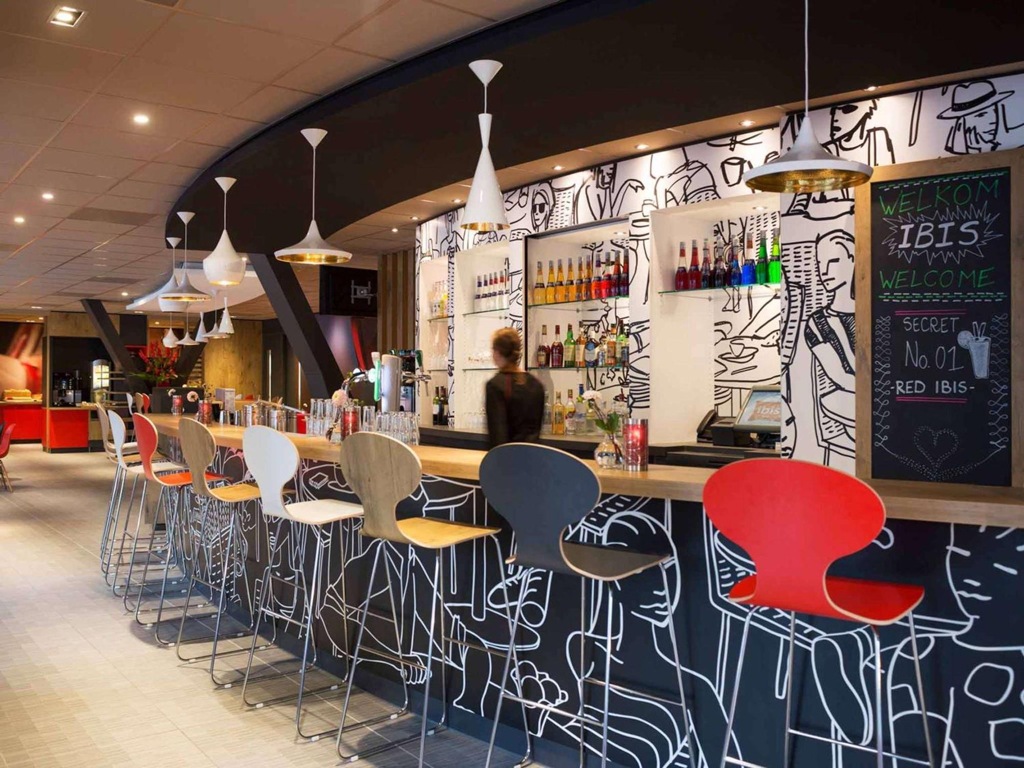 Ibis Rotterdam City Centre Esterno foto