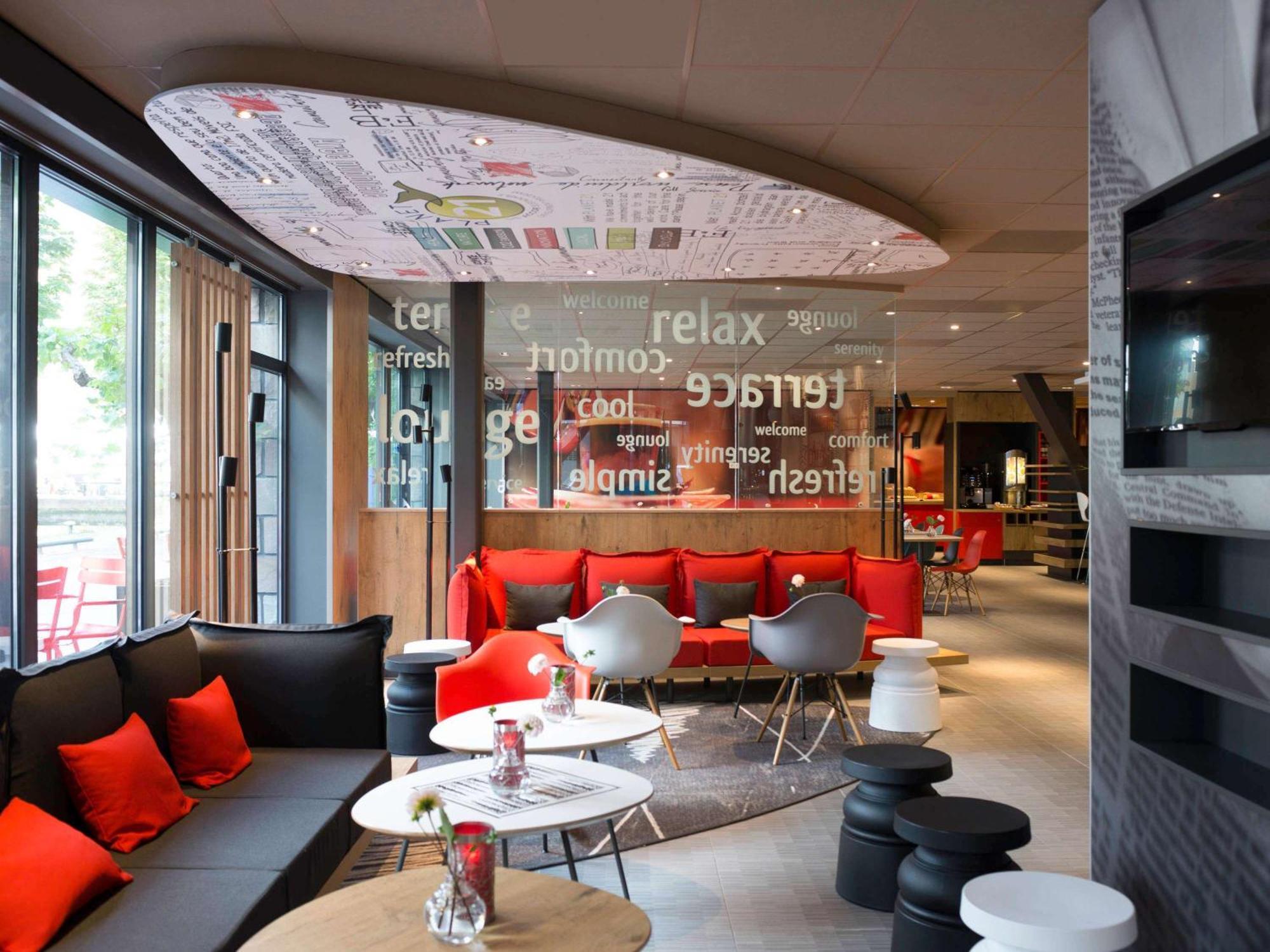 Ibis Rotterdam City Centre Esterno foto