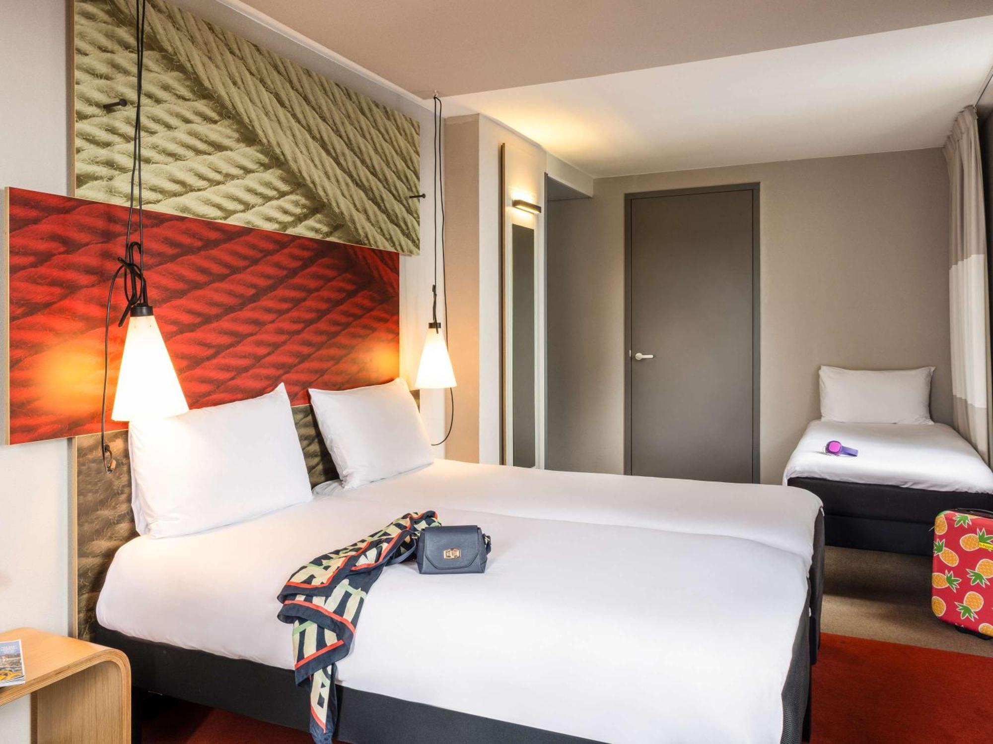 Ibis Rotterdam City Centre Esterno foto