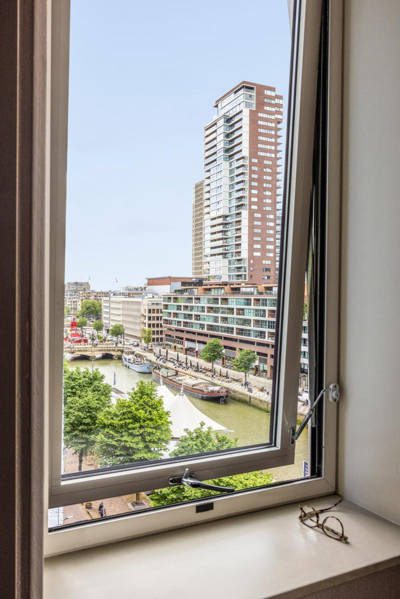 Ibis Rotterdam City Centre Esterno foto