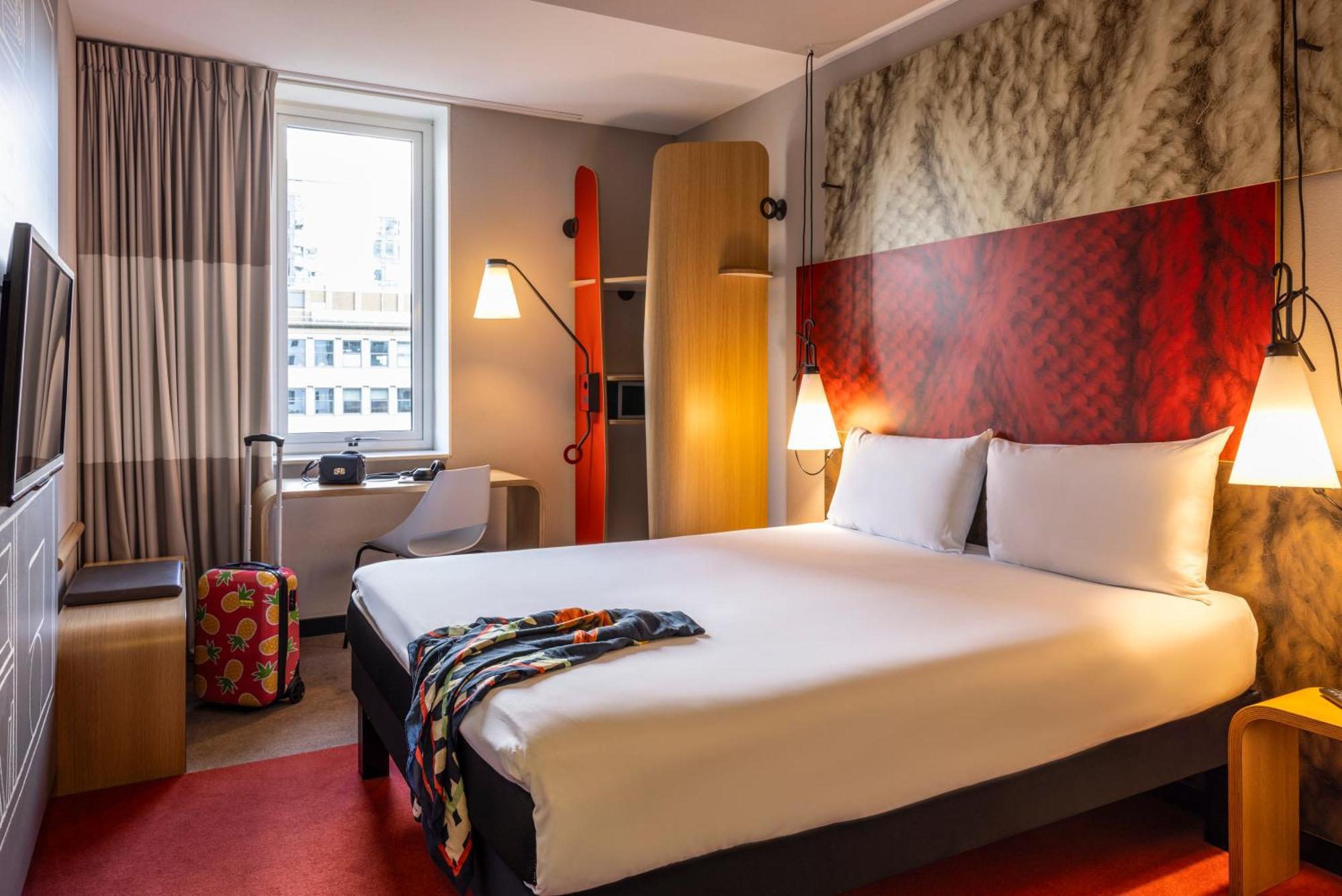 Ibis Rotterdam City Centre Esterno foto