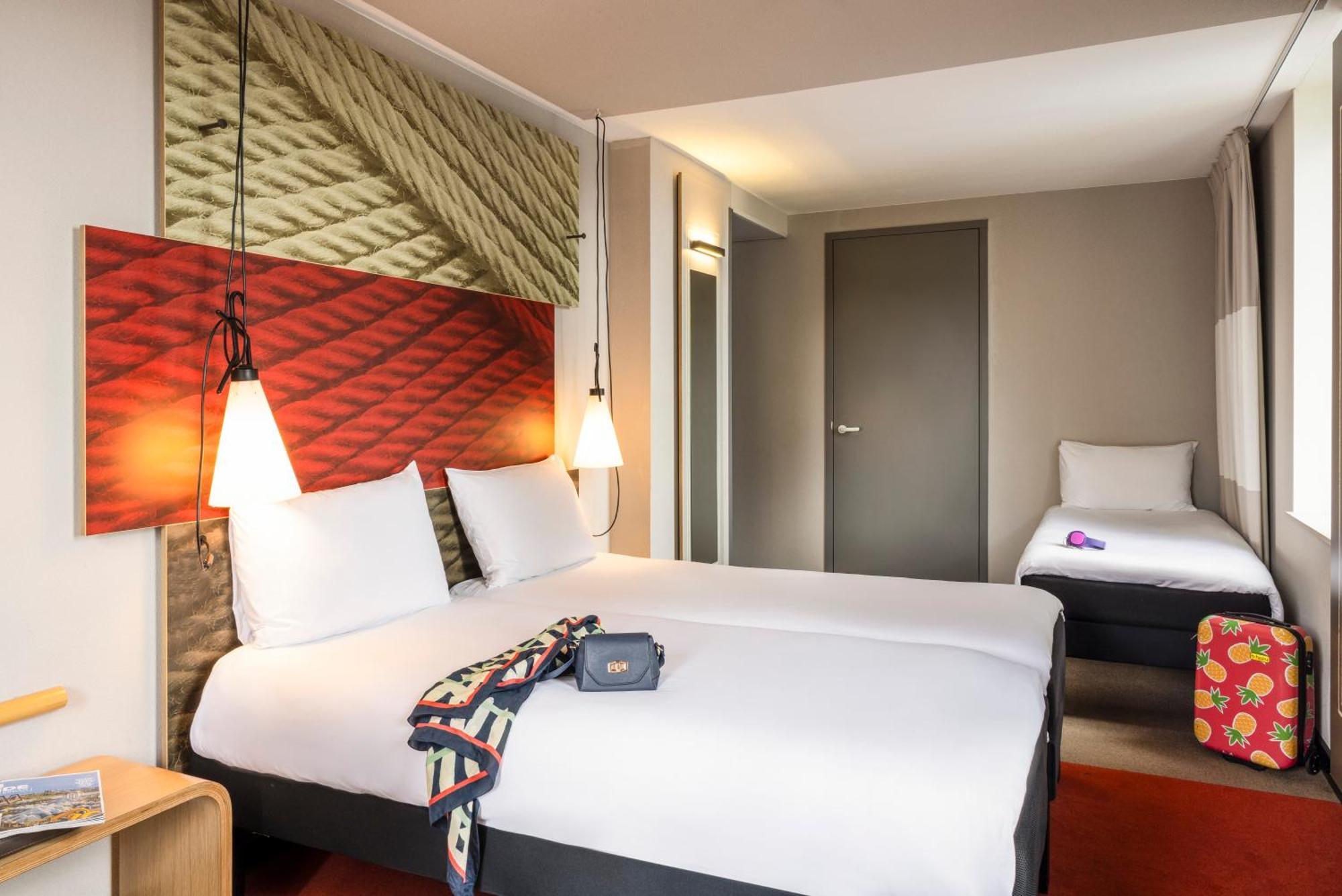 Ibis Rotterdam City Centre Esterno foto