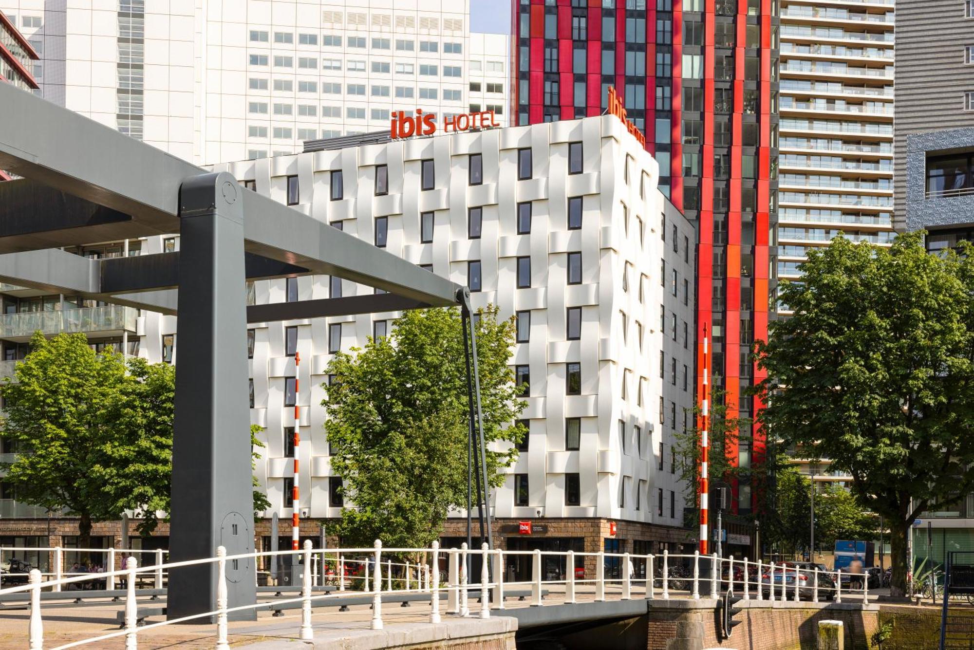 Ibis Rotterdam City Centre Esterno foto