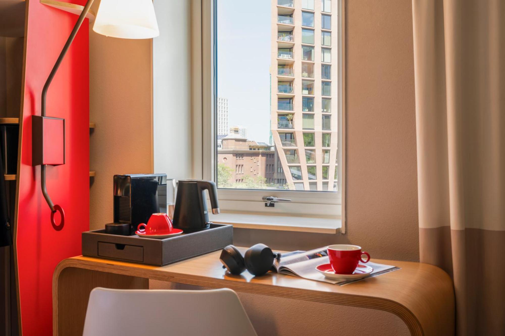 Ibis Rotterdam City Centre Esterno foto